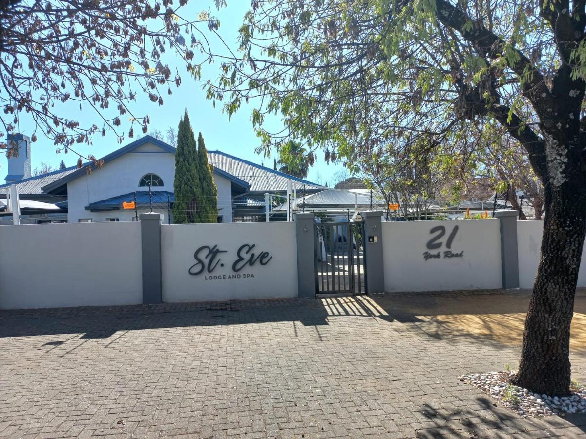 St Eve Lodge & Spa Блумфонтейн Экстерьер фото